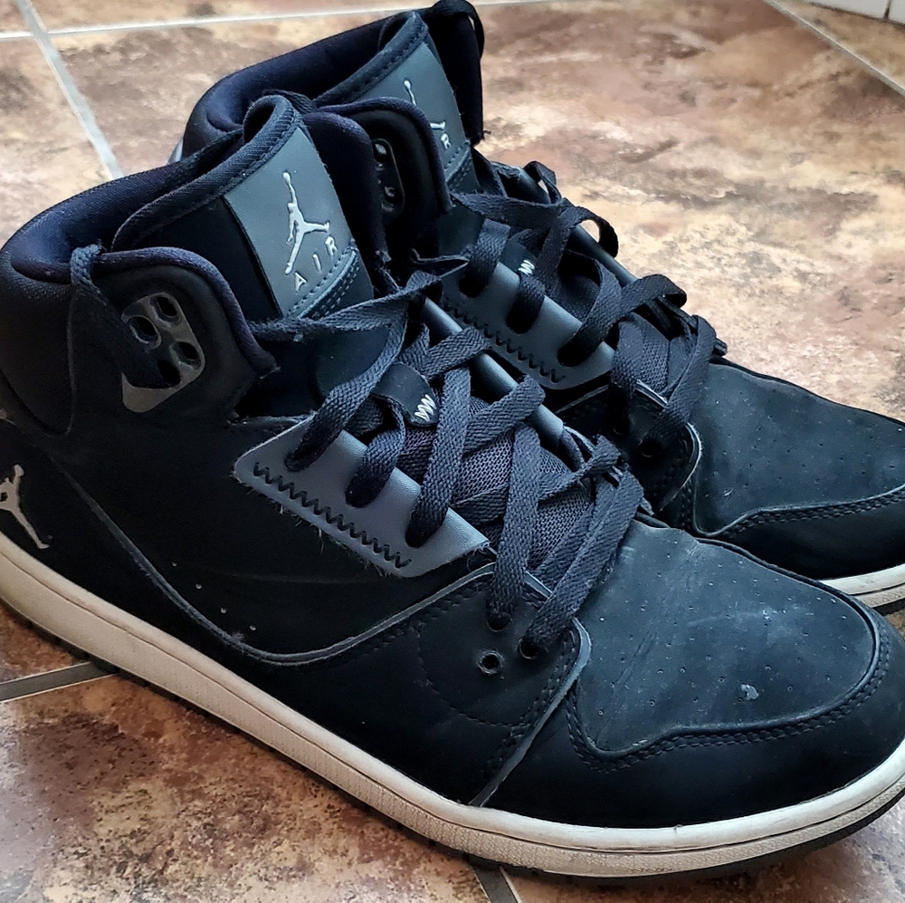 AIR JORDAN 1 FLIGHT 2 Mens Size 10 Shoes